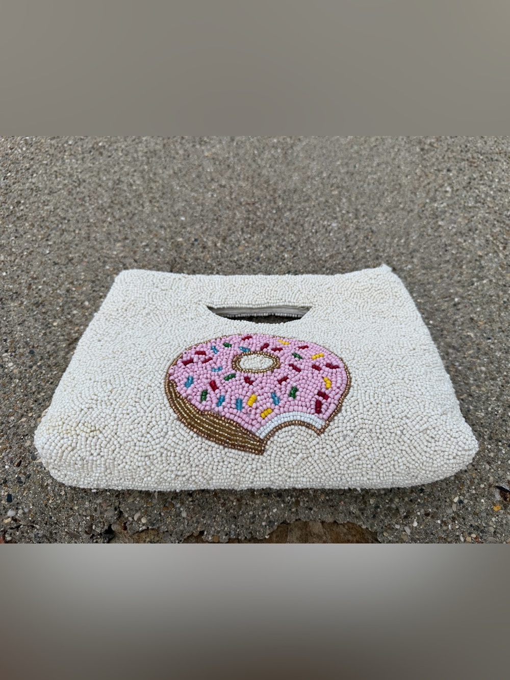 New Rachel Zoe Beaded Pink Donut Accent White Clutch Bag crossbody